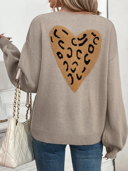 Arlet | Cárdigan de punto con cuello de pico y estampado de corazones