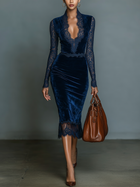 Adriana | Vestido midi de terciopelo azul noche con mangas de encaje