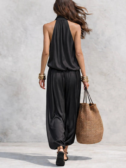 Alazne | Conjunto con top halter y pantalón plisado