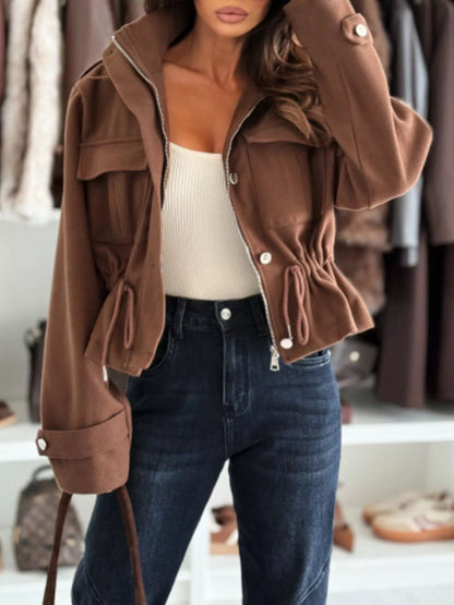 Teresa | Chaqueta casual con botones y cordón ajustable