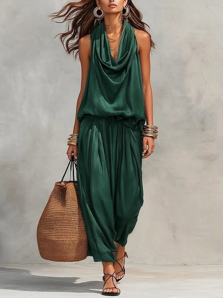 Alazne | Conjunto con top halter y pantalón plisado