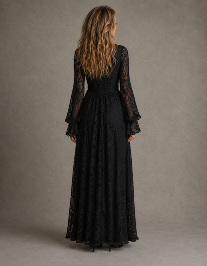 Charlotte | Vestido largo de encaje con escote en V y manga campana