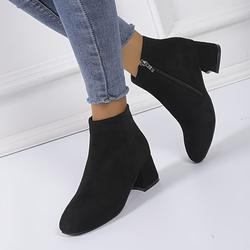 Ainara | Botines chelsea con acabado efecto ante