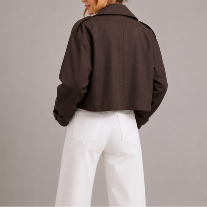 Esther | Gabardina corta con doble botonadura y solapas