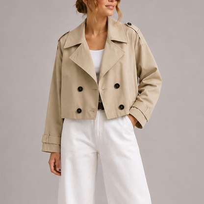 Esther | Gabardina corta con doble botonadura y solapas