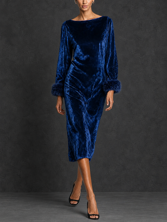 Ludovica | Vestido midi de terciopelo azul marino con escote barco