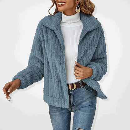Nuria | Chaqueta de forro polar con cremallera y cuello de solapa