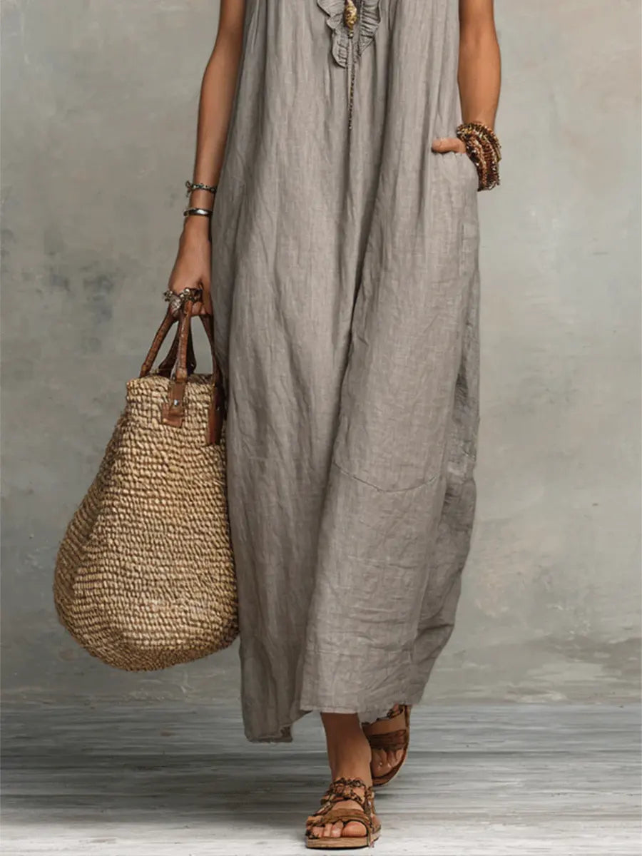 Camelia | Vestido largo bohemio con escote en V y volantes
